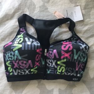 NWT Victoria’s Secret Sports Bra